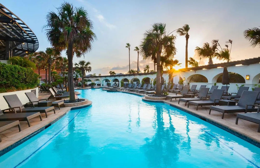 Grand Galvez Resort, Autograph Collection-1